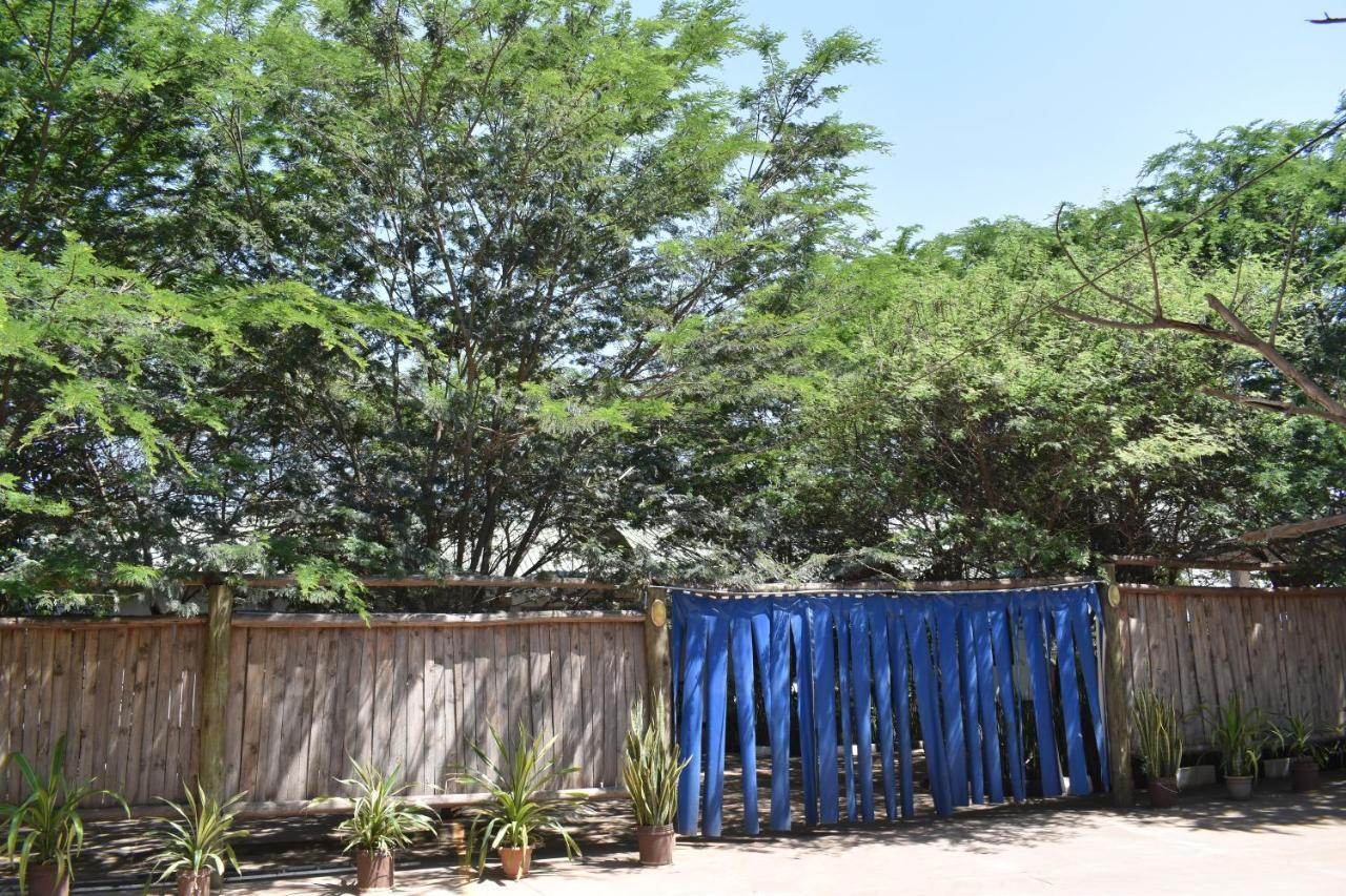 Rainbow Executive Lodge Boma la Ngombe Εξωτερικό φωτογραφία