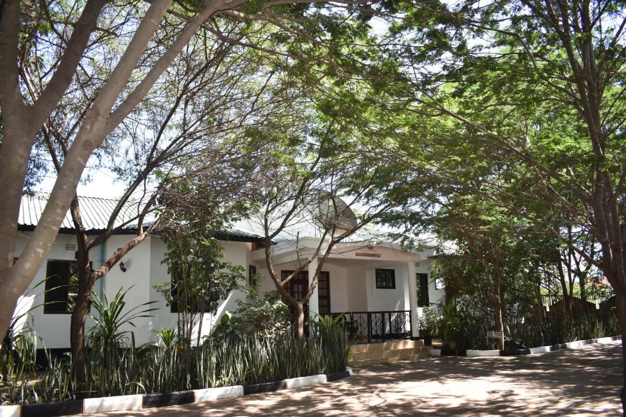 Rainbow Executive Lodge Boma la Ngombe Εξωτερικό φωτογραφία