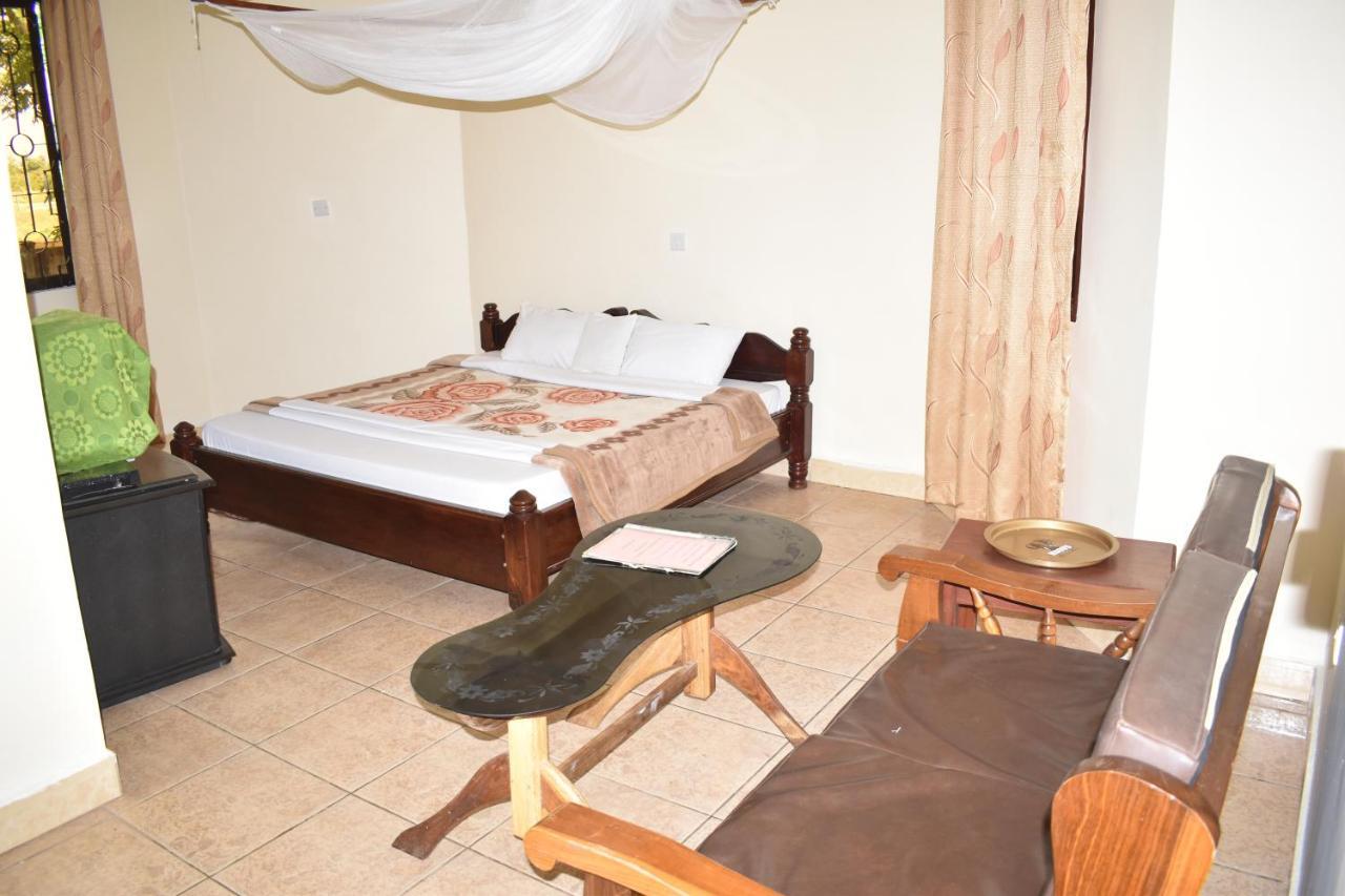 Rainbow Executive Lodge Boma la Ngombe Εξωτερικό φωτογραφία