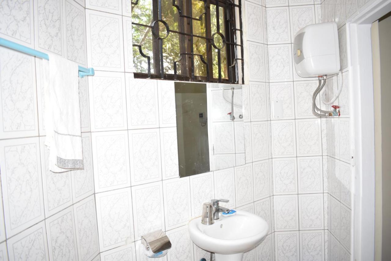 Rainbow Executive Lodge Boma la Ngombe Εξωτερικό φωτογραφία