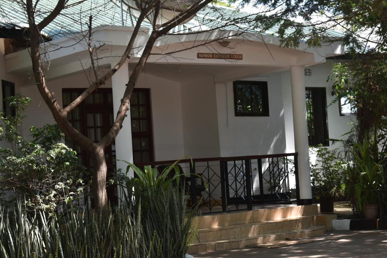 Rainbow Executive Lodge Boma la Ngombe Εξωτερικό φωτογραφία