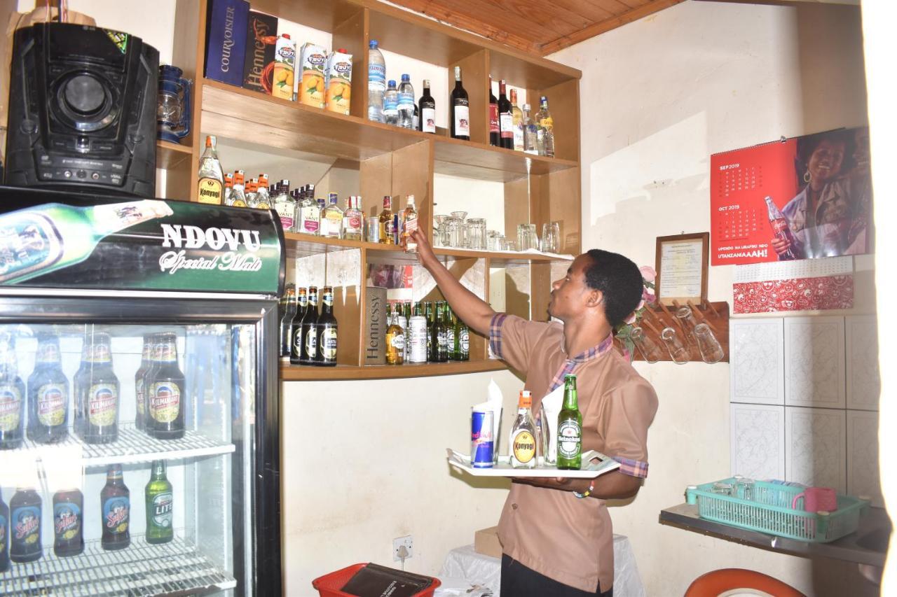 Rainbow Executive Lodge Boma la Ngombe Εξωτερικό φωτογραφία