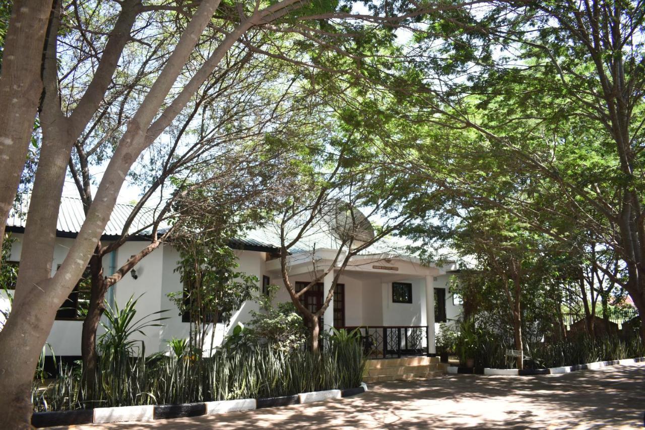 Rainbow Executive Lodge Boma la Ngombe Εξωτερικό φωτογραφία